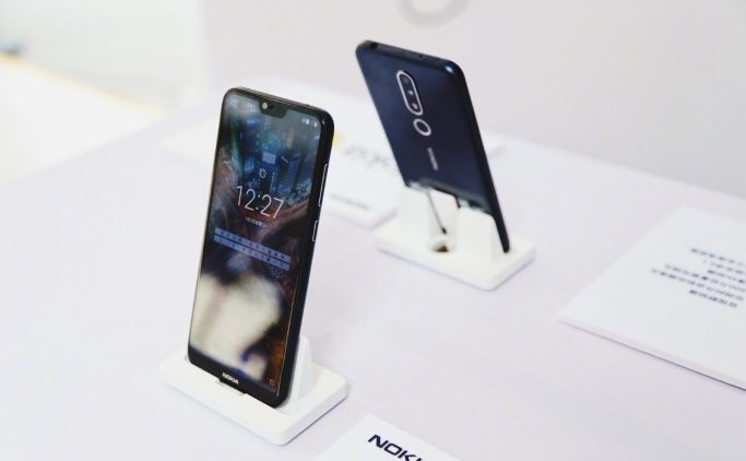Nokia X store listling